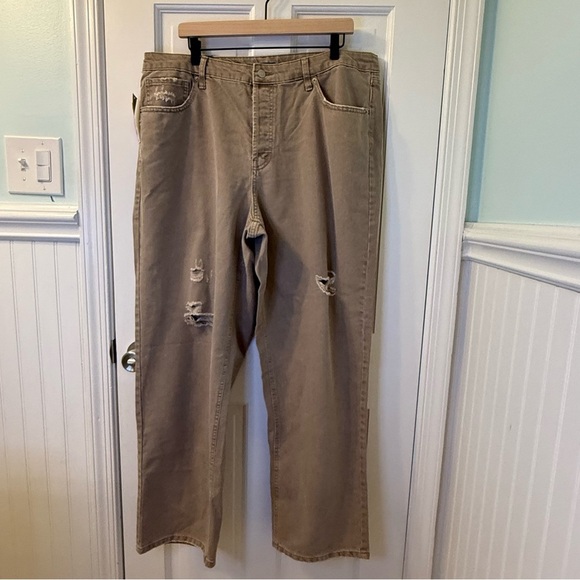 Wild Fable Tan High Rise Straight Leg Distressed Jeans - Picture 1 of 7